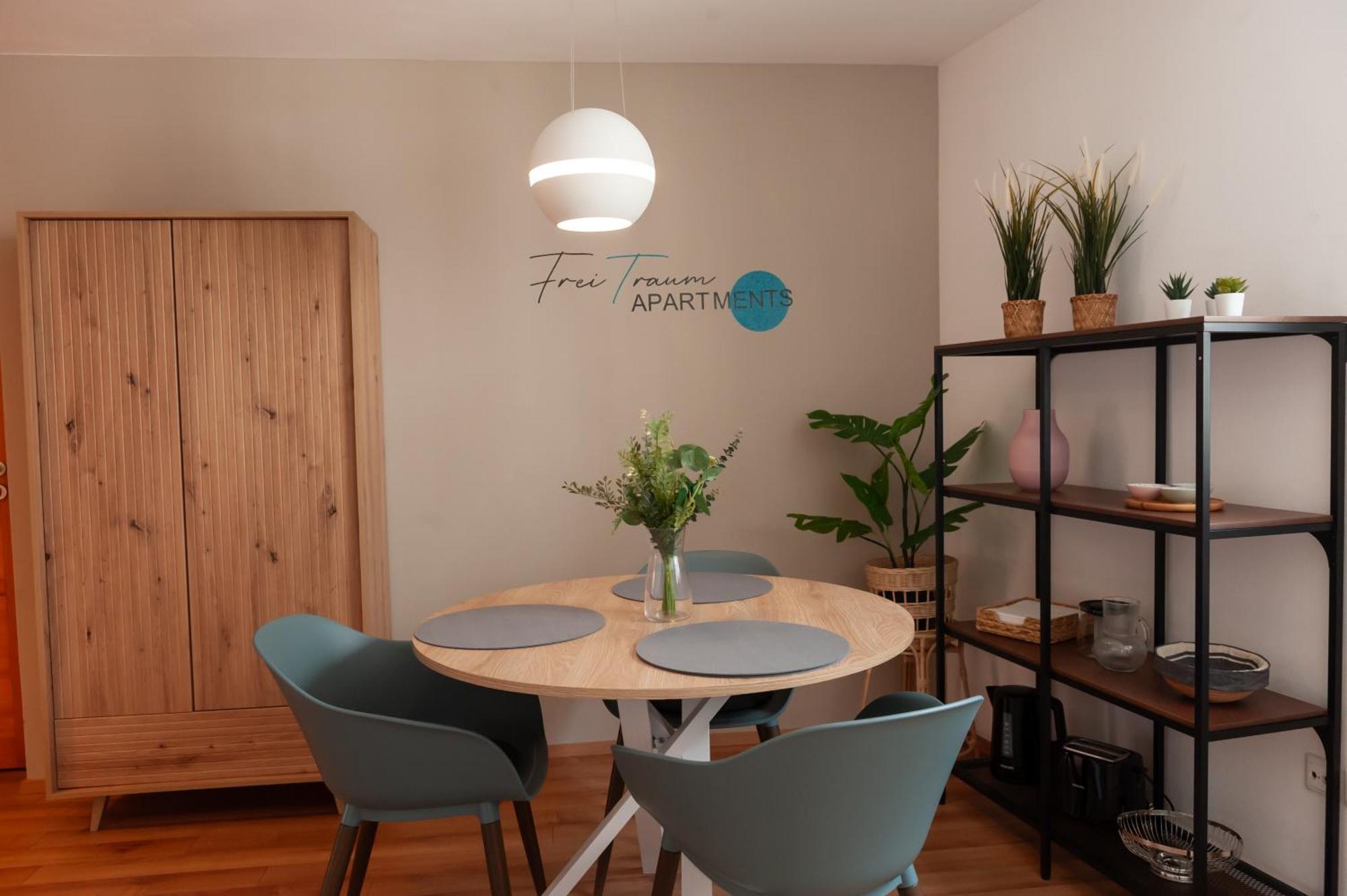 Freitraum Apartments No3 City Mit Eigenem Garten Bad Neustadt an der Saale Luaran gambar