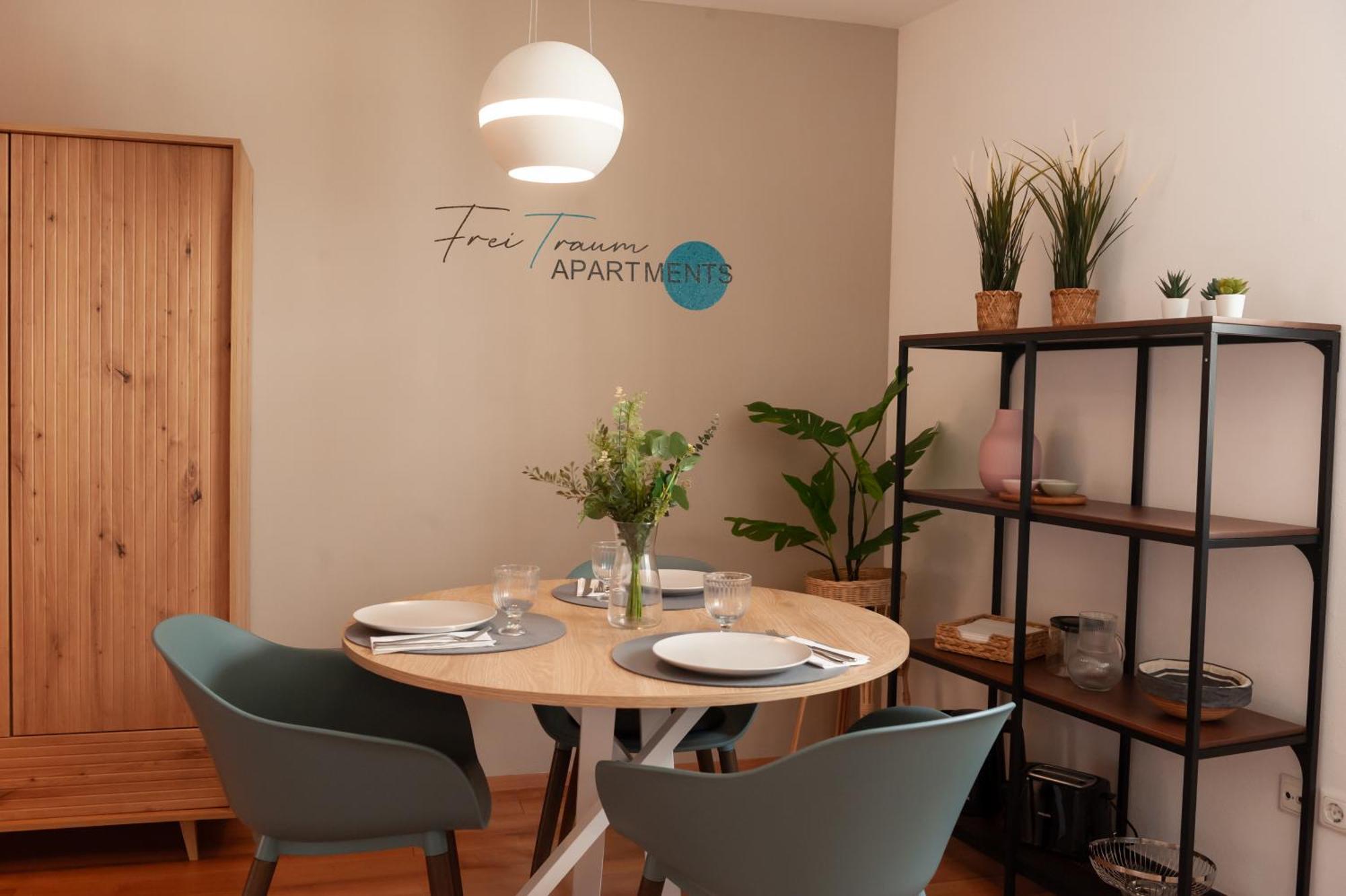 Freitraum Apartments No3 City Mit Eigenem Garten Bad Neustadt an der Saale Luaran gambar
